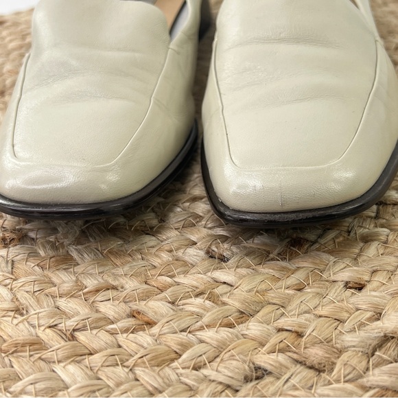 Vintage Etienne Aigner Bone White Leather Square Toe Loafers 7.5 Made in Spain - Picture 2 of 13
